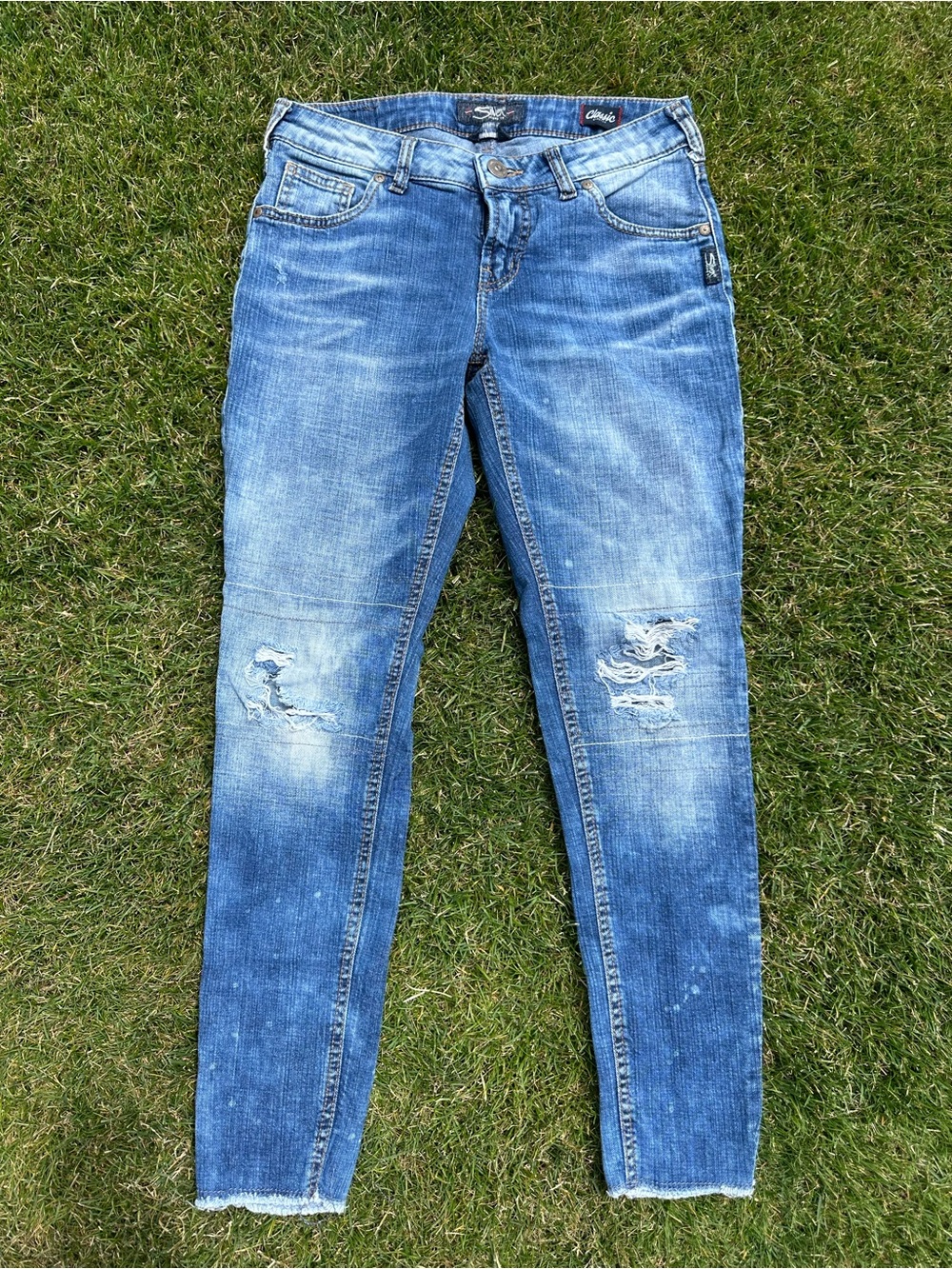 Silver Jeans Light Blue Distressed Cropped Skinny Jeans